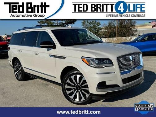 2023 Lincoln Navigator Reserve