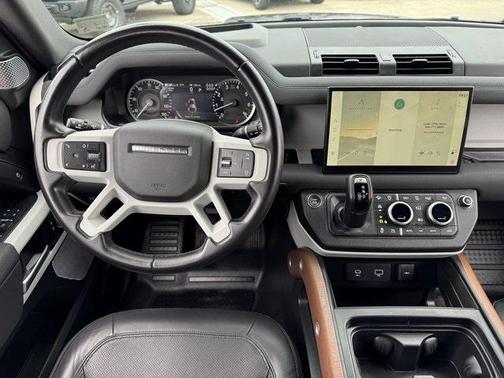 2023 Land Rover Defender S