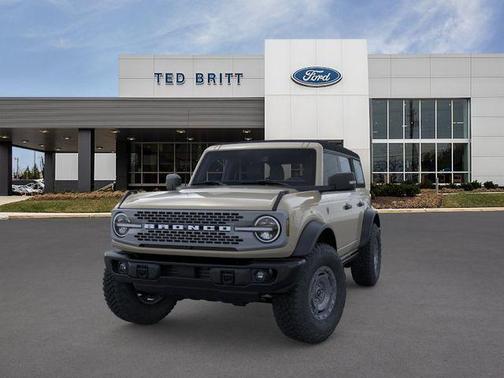 Desert Sand 2025 Ford Bronco Badlands