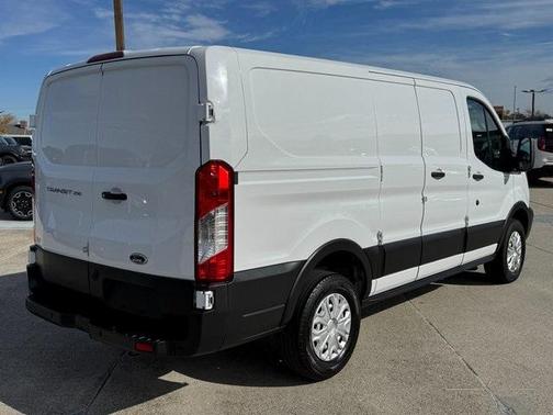 2019 Ford Transit-250 Base