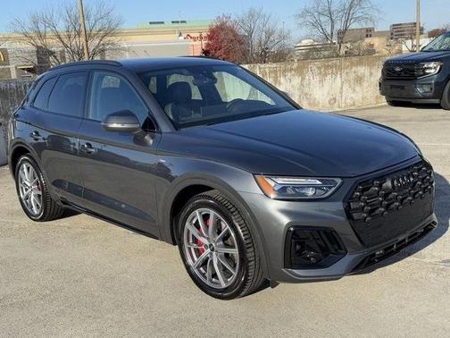 2024 Audi Q5 e 55 S line quattro Premium