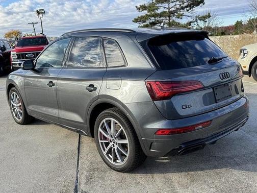 2024 Audi Q5 e 55 S line quattro Premium