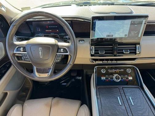 2022 Lincoln Navigator Reserve