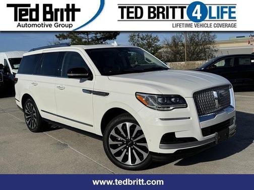 2022 Lincoln Navigator Reserve