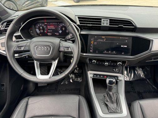 2025 Audi Q3 45 S line Premium