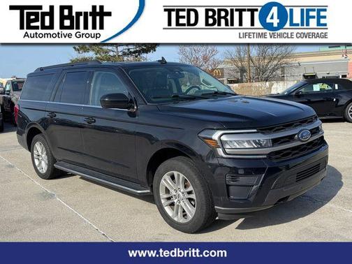 Black Metallic 2022 Ford Expedition Max XLT