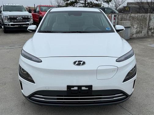 2023 Hyundai KONA EV SE