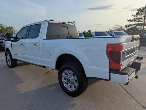 2022 Ford F-250 Platinum
