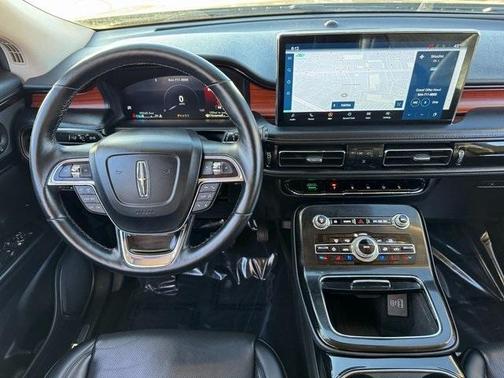 2021 Lincoln Nautilus Reserve