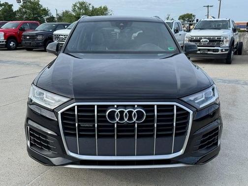 2021 Audi Q7 55 Premium