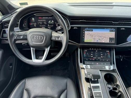 2021 Audi Q7 55 Premium