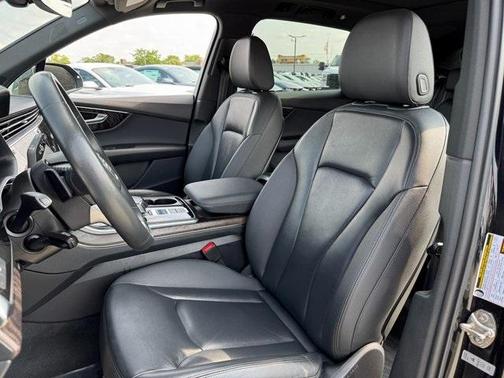 2021 Audi Q7 55 Premium