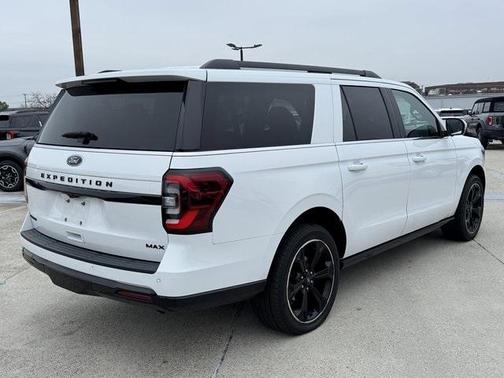2022 Ford Expedition Max Limited