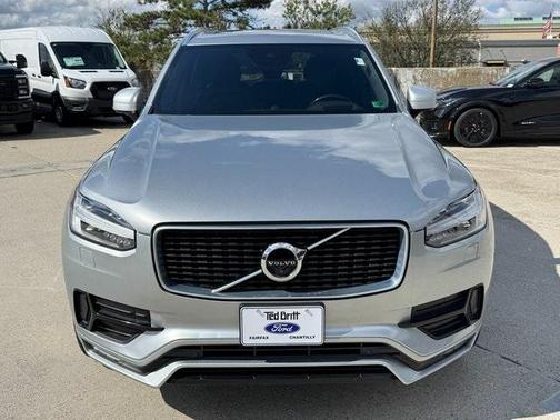 2019 Volvo XC90 T6 R-Design