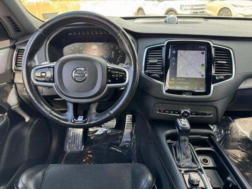 2019 Volvo XC90 T6 R-Design