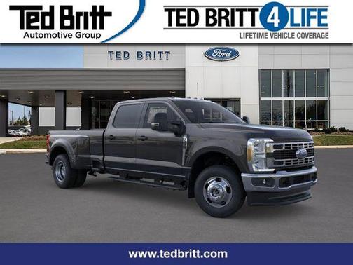 Black Metallic 2026 Ford F-350 XLT