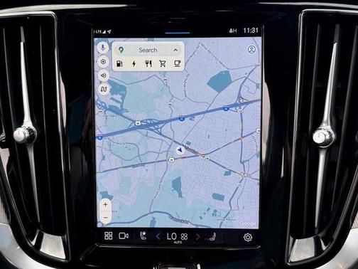 2024 Volvo S60 Recharge Plug-In Hybrid T8 Ultimate Black Edition