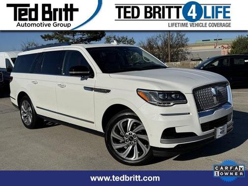 2022 Lincoln Navigator L Reserve