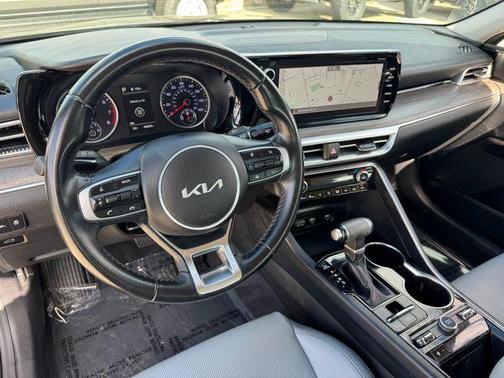 Ebony Black 2023 Kia K5 EX