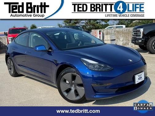 2023 Tesla Model 3 Base
