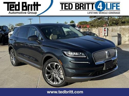 2022 Lincoln Nautilus Reserve