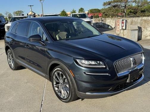 2022 Lincoln Nautilus Reserve