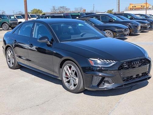 2023 Audi A4 45 S line Prestige
