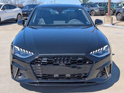 2023 Audi A4 45 S line Prestige