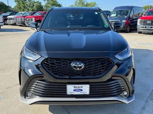 2023 Toyota Highlander XSE