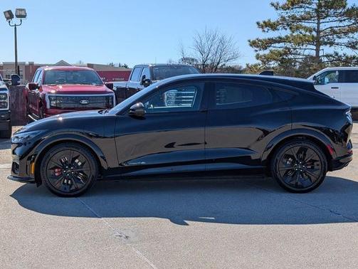 2025 Ford Mustang Mach-E GT