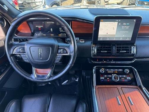 2019 Lincoln Navigator Select