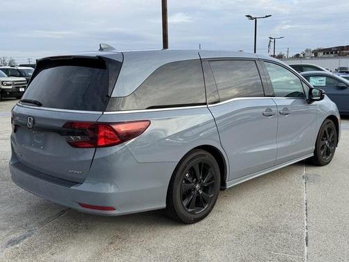 2024 Honda Odyssey Sport