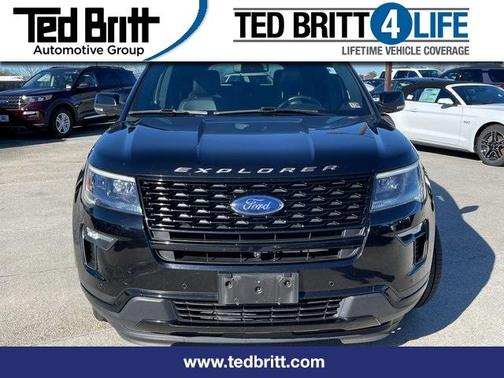 Photo 2 of 9 of 2018 Ford Explorer sport