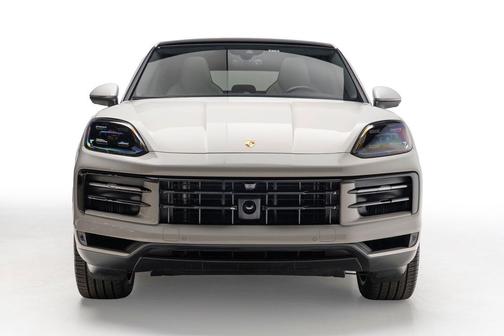 Gray 2024 Porsche Cayenne Cayenne