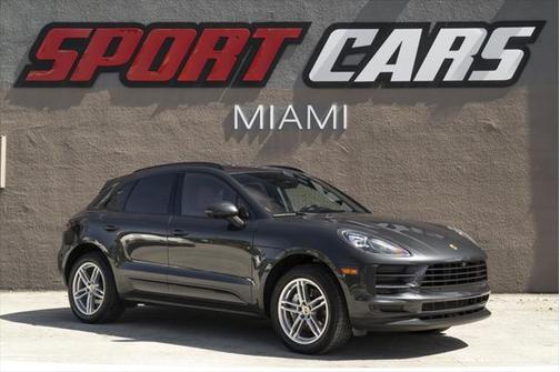 2021 Porsche Macan Base