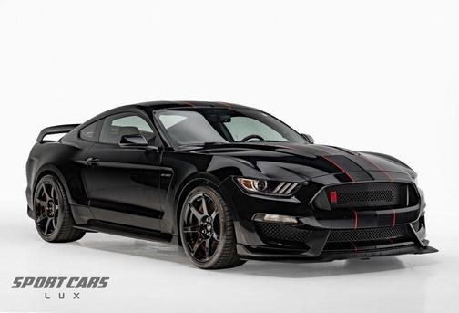 2018 Ford Shelby GT350R Base