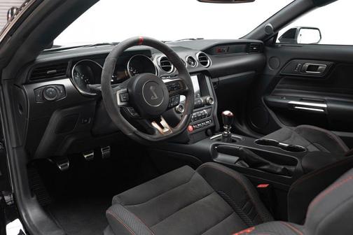 2018 Ford Shelby GT350R Base