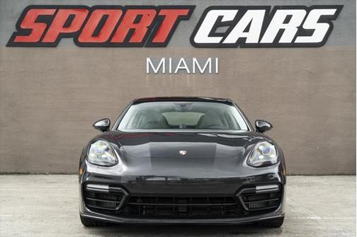 2018 Porsche Panamera 4S