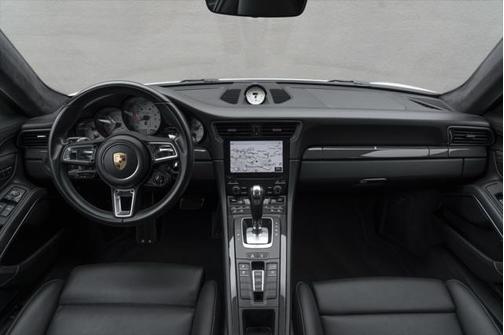 2018 Porsche 911 Turbo