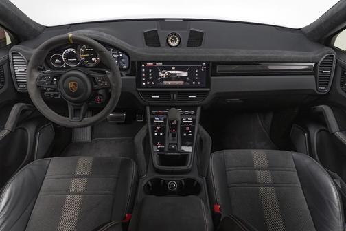 2023 Porsche Cayenne Turbo GT