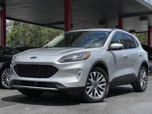2020 Ford Escape Titanium