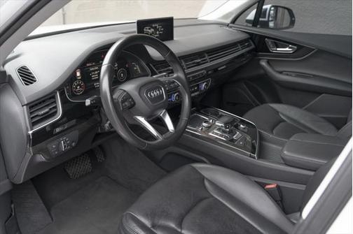2017 Audi Q7 3.0T Premium