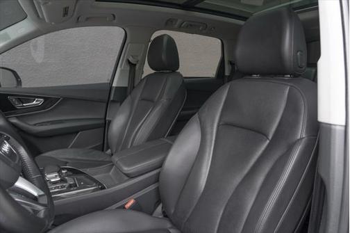 2017 Audi Q7 3.0T Premium