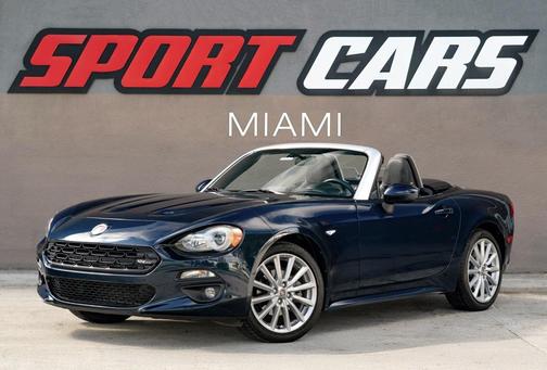 2018 FIAT 124 Spider Base