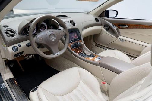 Capri Blue Metallic 2009 Mercedes-Benz SL-Class SL 550