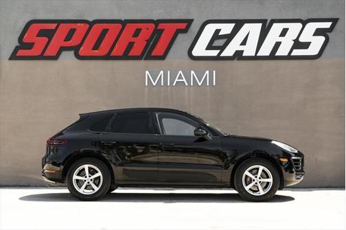 2018 Porsche Macan Base