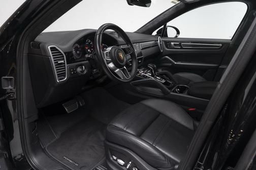 2021 Porsche Cayenne GTS