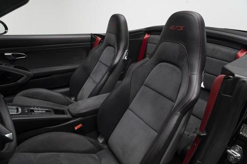 2017 Porsche 911 Carrera GTS