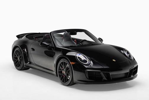 2017 Porsche 911 Carrera GTS