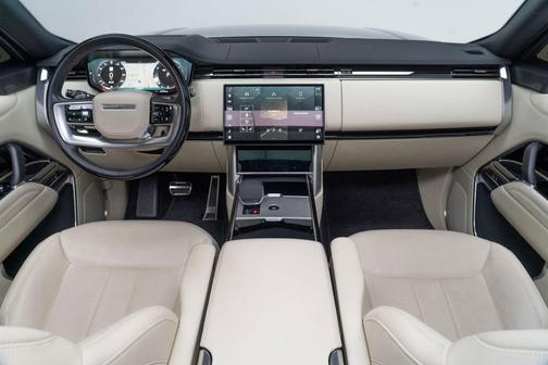 Gray 2025 Land Rover Range Rover P400 SE